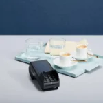 CCV Base Next Kartenterminal auf dem Tisch