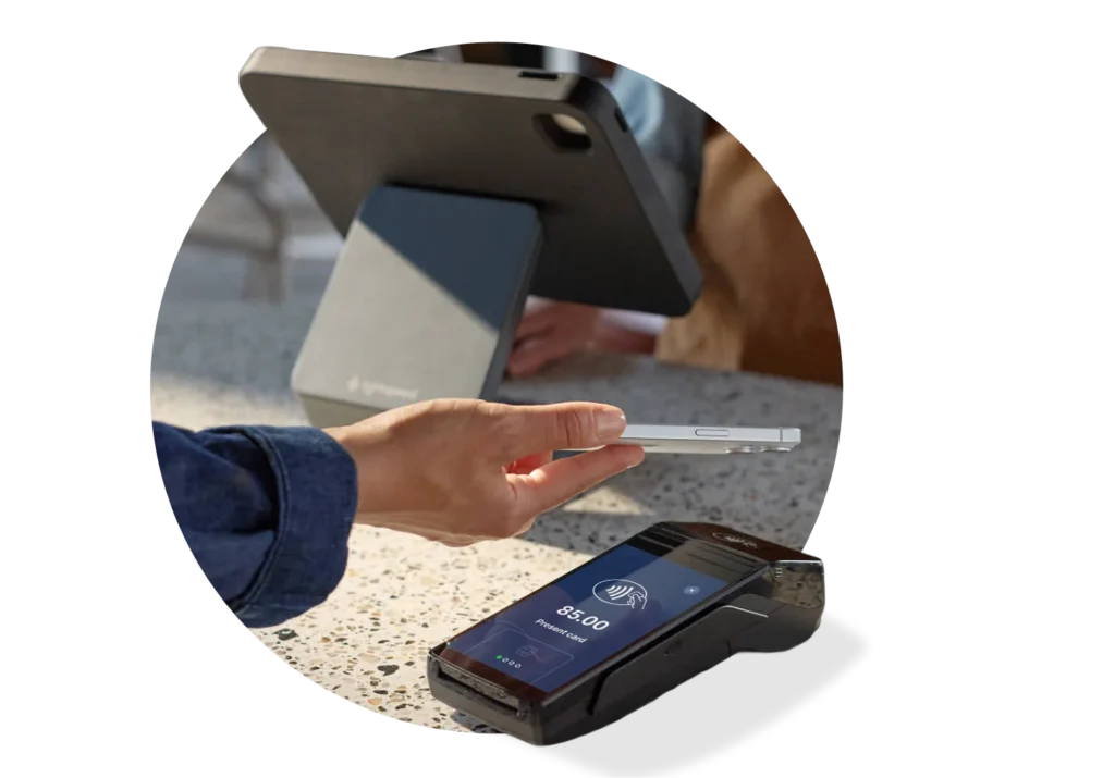 Lightspeed Terminal und Kassen Tablet im Restaurant