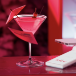 Unzer POS Go Kartenterminal auf der Bartheke